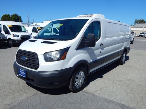 Used 2018 Ford Transit 250 148 Low Roof RWD image 1
