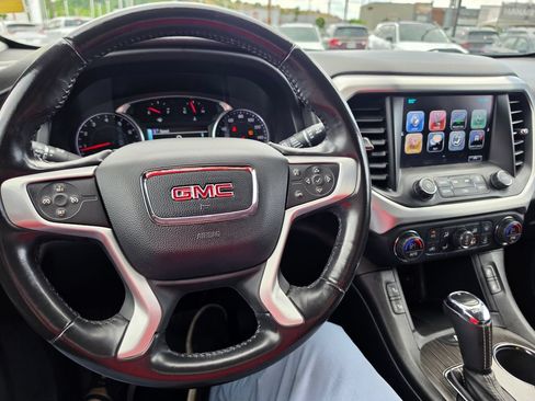 Used 2019 GMC Acadia SLT AWD/4WD image 19