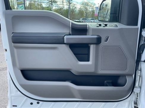 Used 2019 Ford F150 XLT AWD/4WD image 9