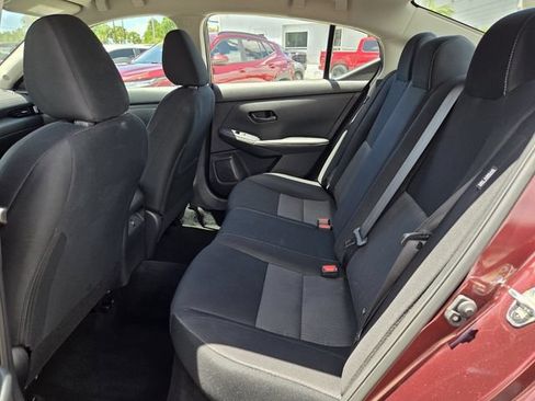Used 2024 Nissan Sentra SV FWD image 14