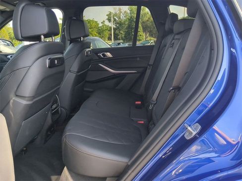 Used 2026 BMW X5 M60i image 15