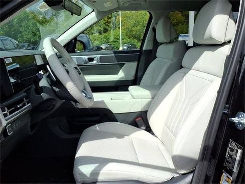 Used 2026 Hyundai Santa Fe SEL w/ Tow & Go Package AWD/4WD image 11