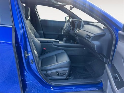 Used 2025 Lexus UX 300h AWD image 15