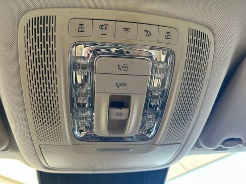 Used 2021 Mercedes-Benz GLE 350 image 39