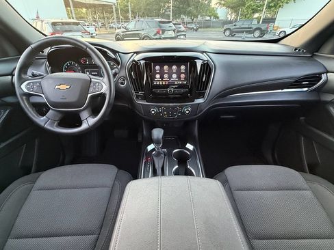 Used 2023 Chevrolet Traverse LT w/ LPO, Cargo Package FWD image 15