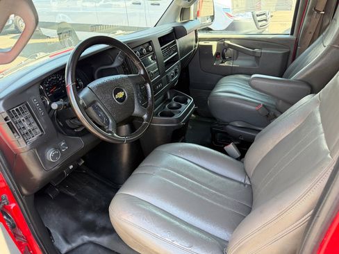 Used 2021 Chevrolet Express 3500 LS w/ Cold Climate Package RWD image 13