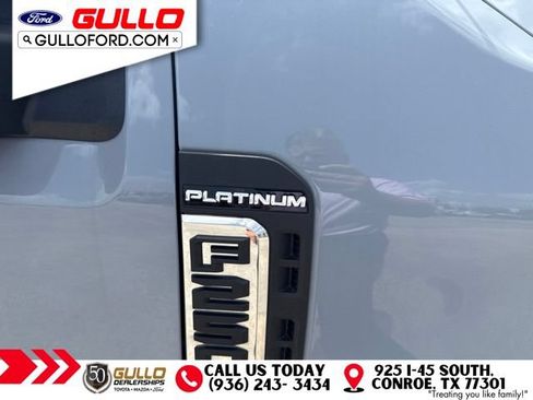 Used 2024 Ford F250 Platinum w/ FX4 Off-Road Package AWD/4WD image 4