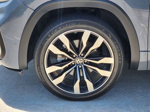 Used 2021 Volkswagen Atlas Cross Sport SEL Premium R-Line w/ Cross Sport MDO Package AWD/4WD image 10