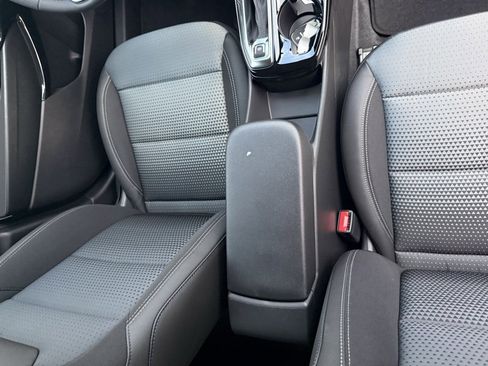 New 2026 Chevrolet Trax LT w/ Sunroof Package image 47