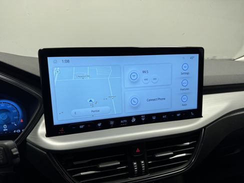 Used 2025 Ford Escape Platinum image 23