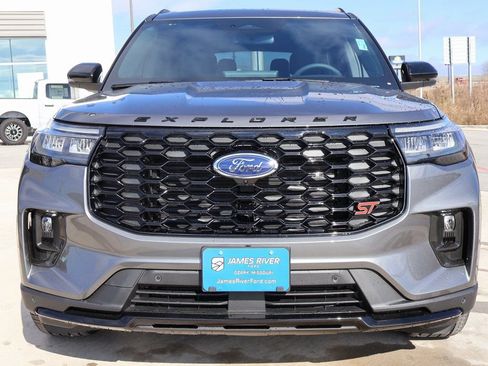 New 2026 Ford Explorer ST w/ Sun And Sound Package AWD/4WD image 7