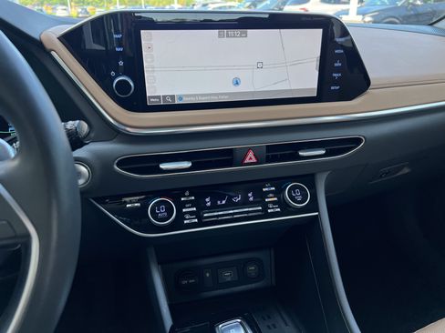 Used 2022 Hyundai Sonata Limited FWD image 20
