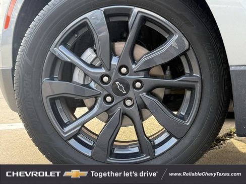 Used 2024 Chevrolet Equinox RS FWD image 10