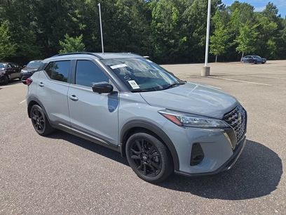 Used 2023 Nissan Kicks SR