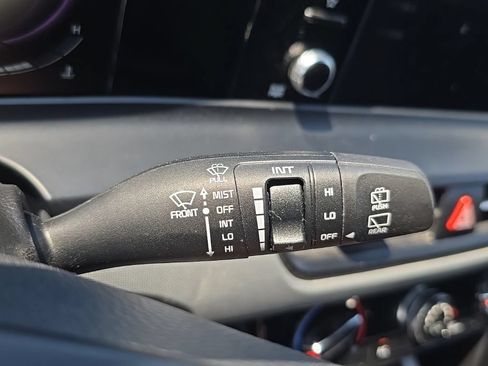 Used 2024 Kia Seltos LX AWD/4WD image 20