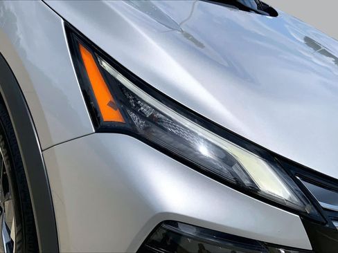 Used 2024 Nissan Rogue SV FWD image 26