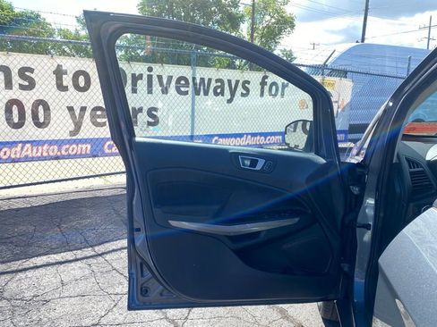Used 2018 Ford EcoSport SE FWD image 13