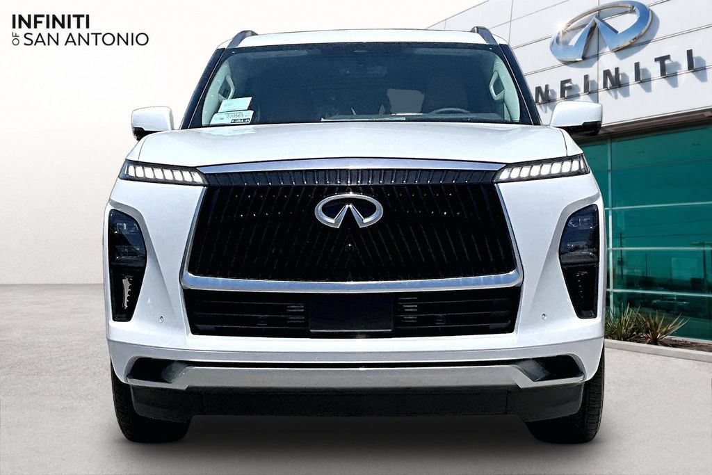 New 2027 INFINITI QX80 Luxe RWD image 2