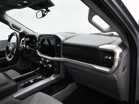 Used 2022 Ford F150 XLT w/ Equipment Group 302A High image 8