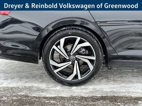 New 2026 Volkswagen Jetta SEL image 9