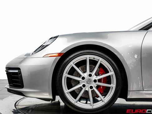 Used 2024 Porsche 911 Carrera 4S image 14