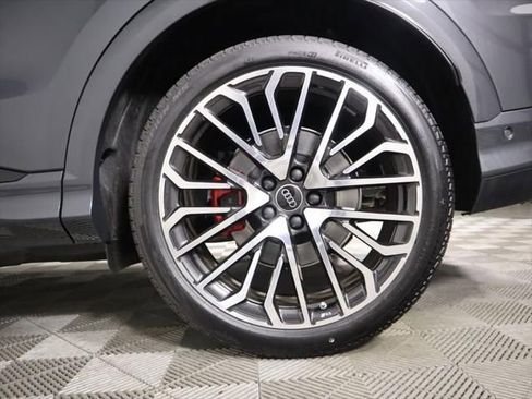 New 2025 Audi SQ5 Premium Plus image 32