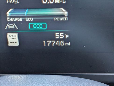 Used 2024 Kia Niro LX image 31