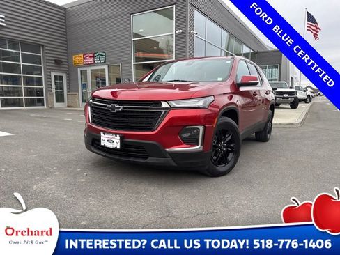 Used 2023 Chevrolet Traverse LT w/ Midnight/Sport Edition image 1