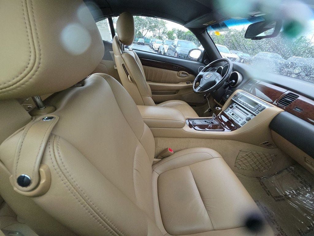 Used 2006 Lexus SC 430 Convertible w/ Preferred Accessory Pkg RWD image 15