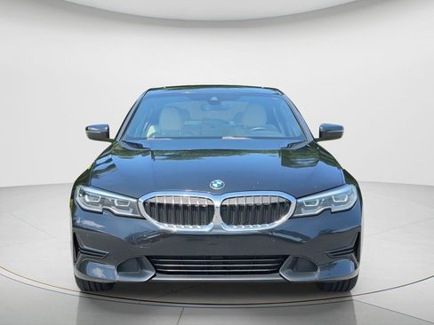 Used 2022 BMW 330i Sedan w/ Driving Assistance Package RWD image 2