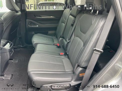 Certified 2023 INFINITI QX60 Luxe w/ Cargo Package AWD/4WD image 7