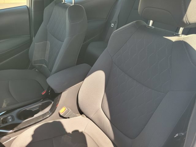 Used 2022 Toyota Corolla LE FWD image 13
