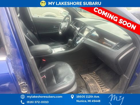Used 2015 Ford Taurus Limited w/ Equipment Group 301A FWD image 14