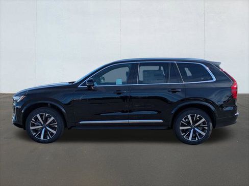 New 2026 Volvo XC90 B5 Core image 3
