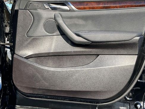 Used 2017 BMW X3 sDrive28i image 21