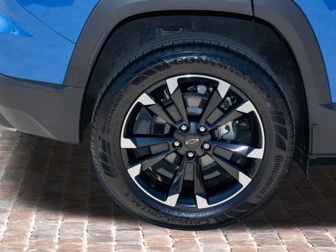 Used 2025 Chevrolet Equinox RS w/ Safety and Technology Package FWD image 40