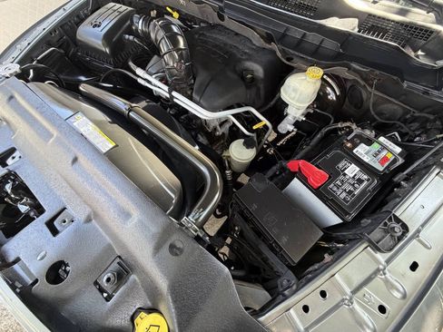 Used 2012 RAM 1500 Express w/ ST Popular Equipment Group RWD image 19