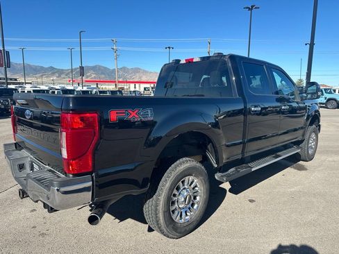 Used 2021 Ford F250 XLT w/ XLT Premium Package AWD/4WD image 7