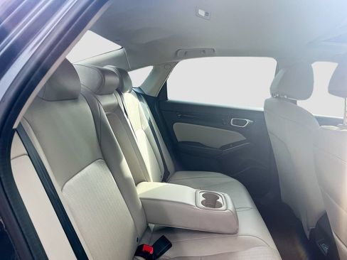 Used 2023 Honda Civic Touring image 27