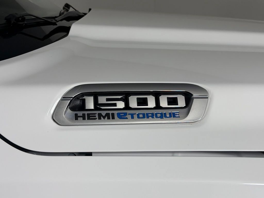 Used 2023 RAM 1500 Big Horn RWD image 11