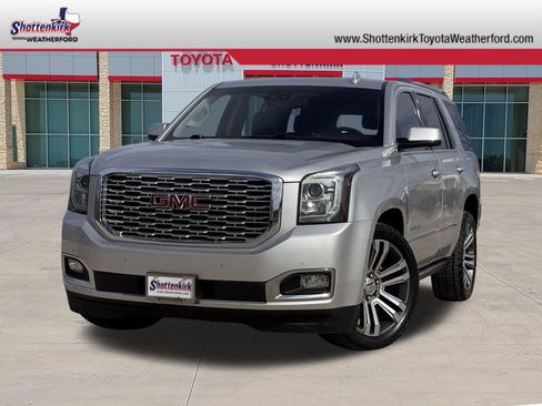 Used 2018 GMC Yukon Denali w/ Denali Ultimate Package image 1