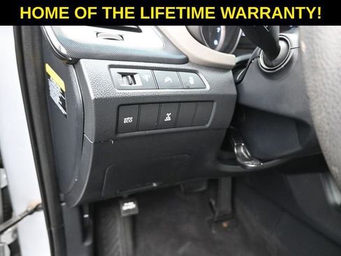 Used 2016 Hyundai Santa Fe Sport w/ Option Group 02 image 16