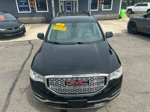 Used 2019 GMC Acadia Denali w/ Technology Package AWD/4WD image 7