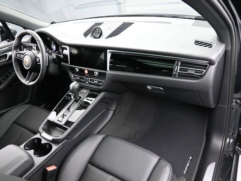 New 2026 Porsche Macan S AWD/4WD image 32