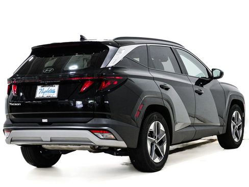Used 2025 Hyundai Tucson SEL FWD image 6