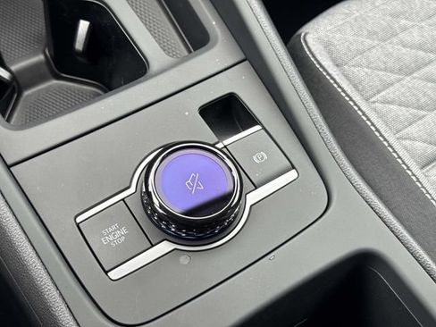 Certified 2026 Volkswagen Tiguan S FWD image 24