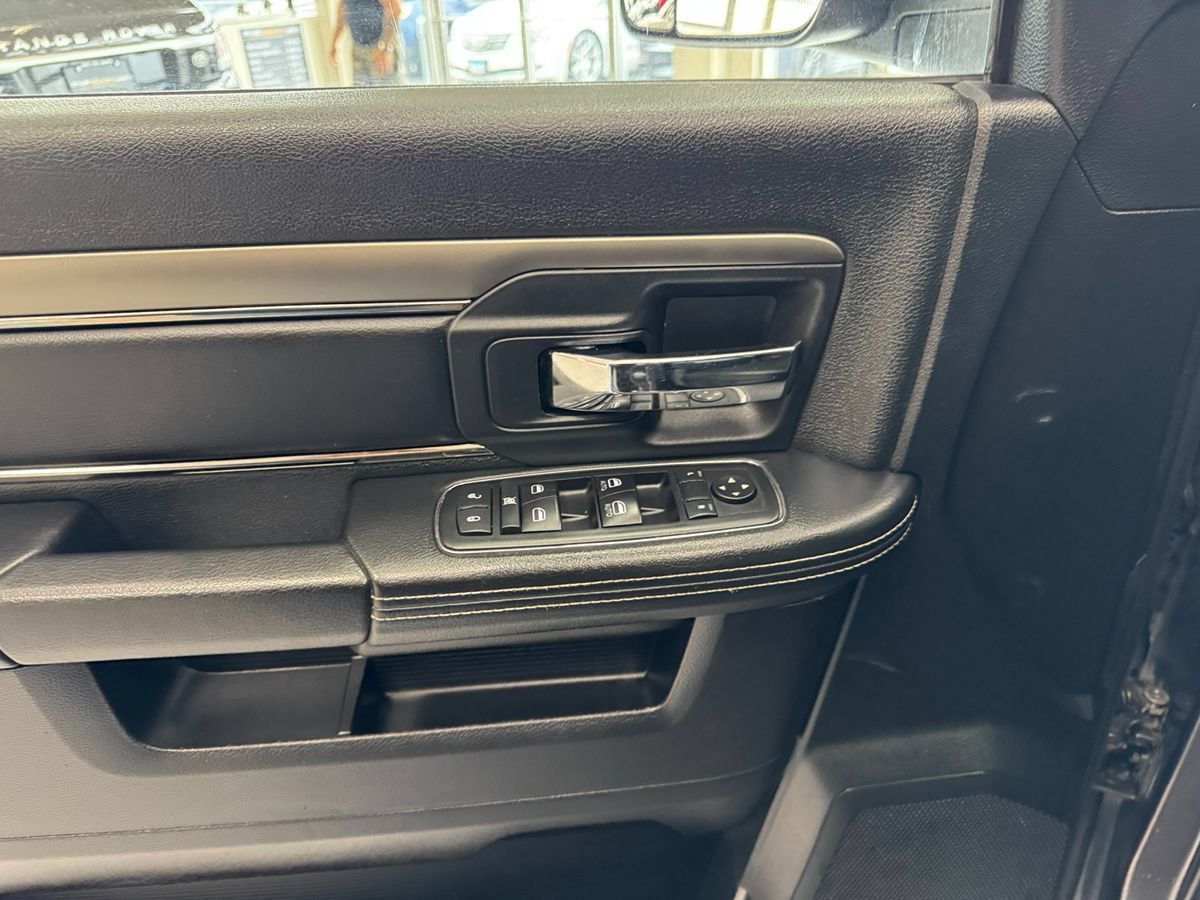 Used 2014 RAM 1500 Sport w/ Trailer Tow Group AWD/4WD image 10