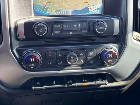 Used 2017 GMC Sierra 1500 SLE w/ SLE Value Package image 24