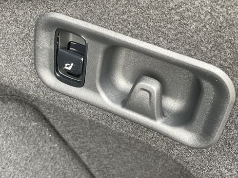 New 2026 Mercedes-Benz E 350 Sedan image 11