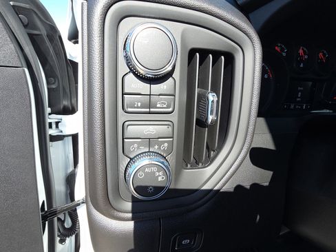 New 2026 GMC Sierra 1500 Pro w/ Graphite Edition image 21